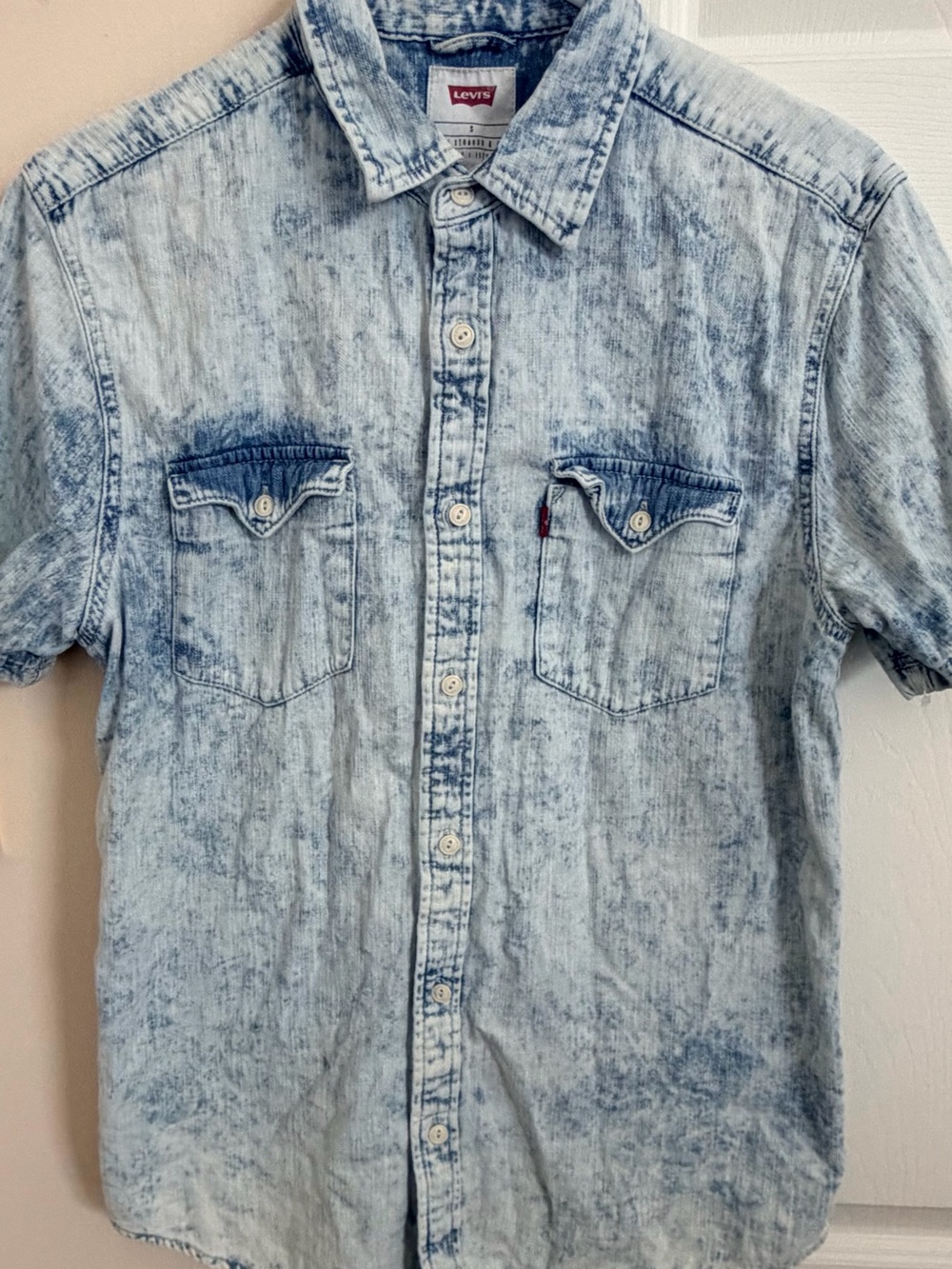 Levi's Men's Light Blue Acid-Wash Denim Shirt Short Sleeve Button Up Sz S